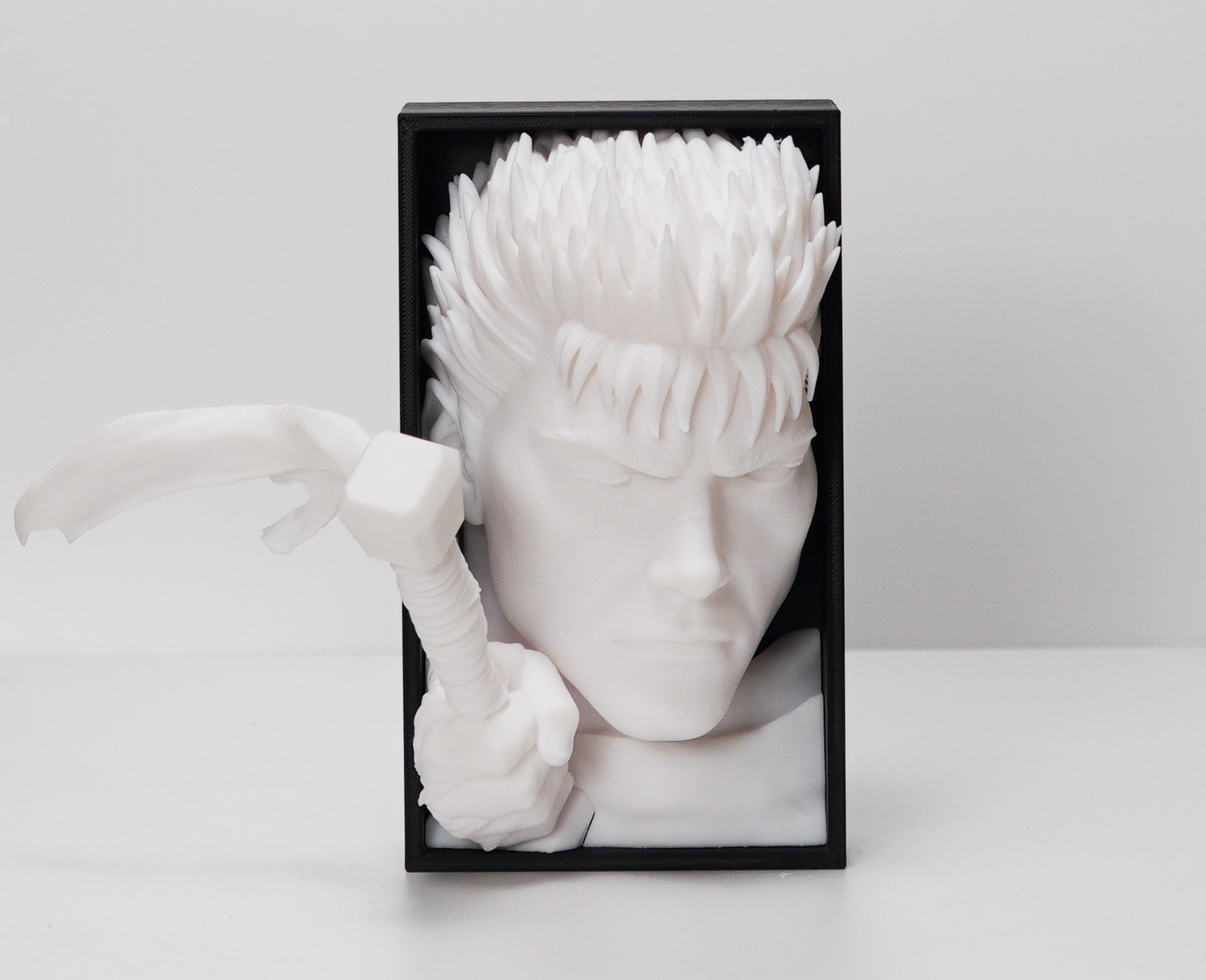Guts Manga Nook (Berserk) – podpórka do książek Guts Manga Nook (Berserk) – podpórka do książek