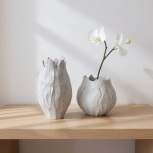 Piękny duet wazonów o strukturze kamienia