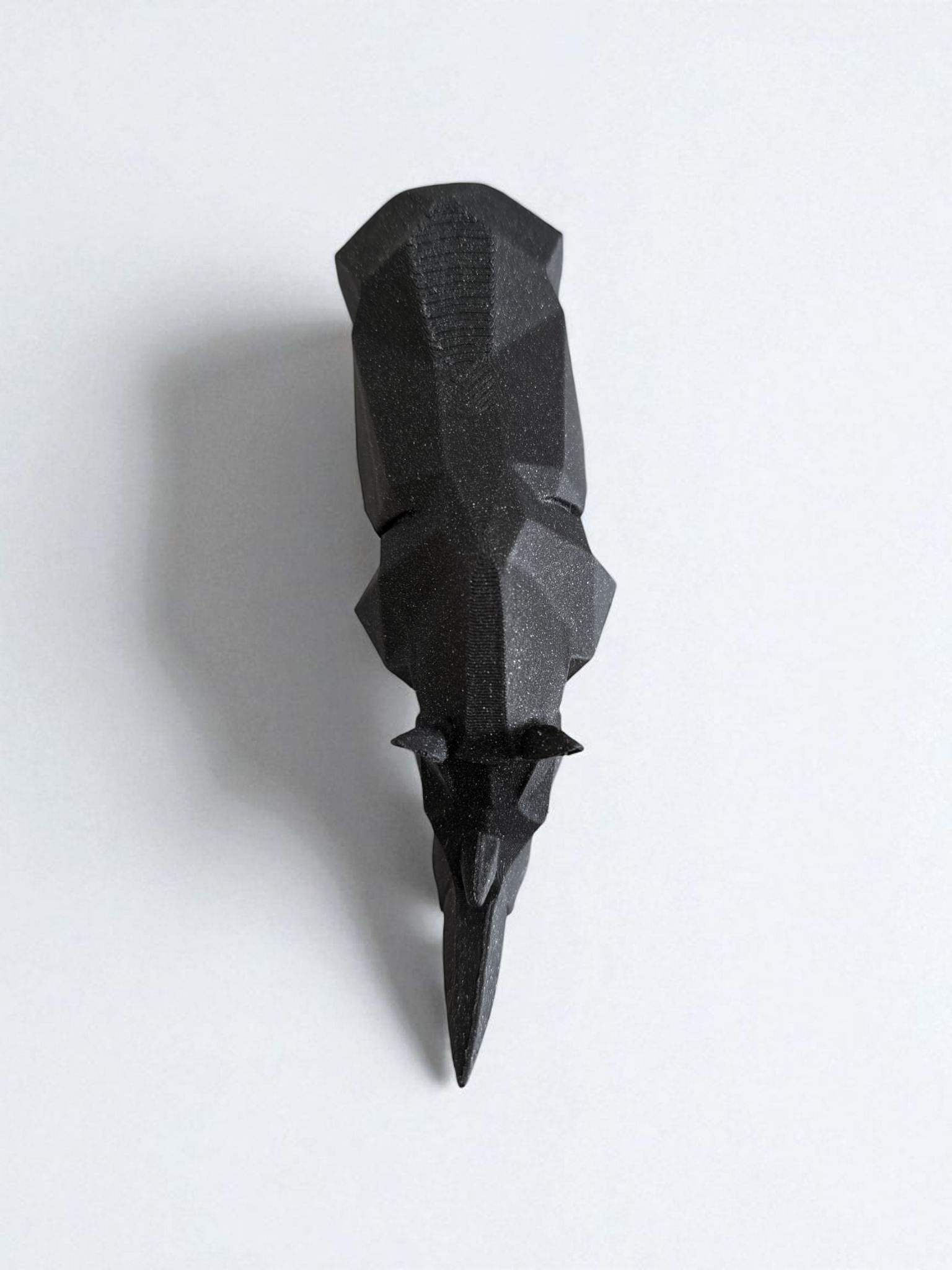 Nosorożec w geometrycznym stylu low poly - figurka dekoracyjna - obrazek 10